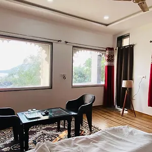 3* Hotel Star
